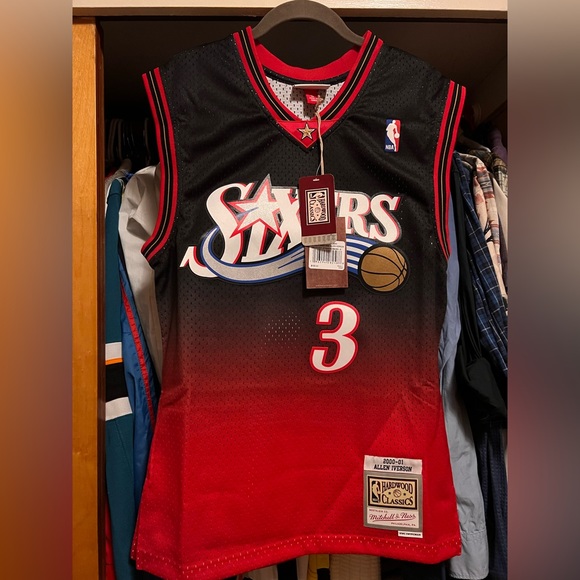 Allen Iverson Mitchell & Ness Swingman Jersey - Picture 2 of 6